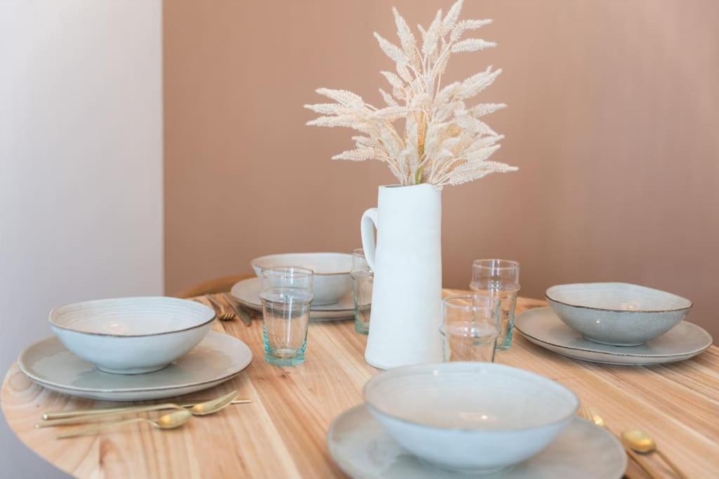 Superbe Appartement En Rdc Proche Marche Central La Rochelle  Luaran gambar