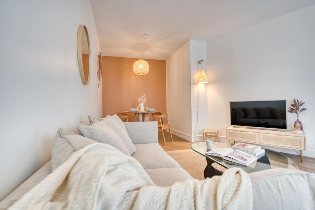 Superbe Appartement En Rdc Proche Marche Central La Rochelle  Luaran gambar